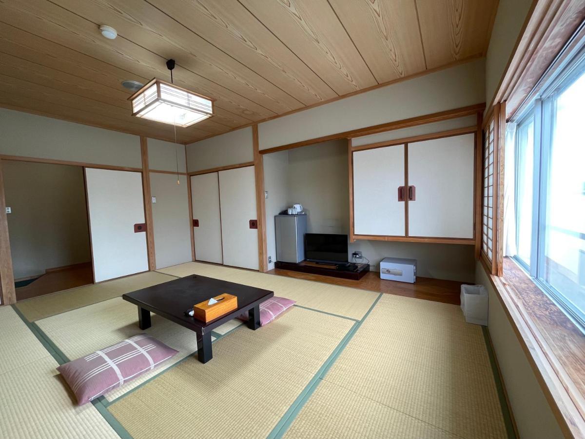 Marina Hotel Kaikuu Shirahama Exterior photo